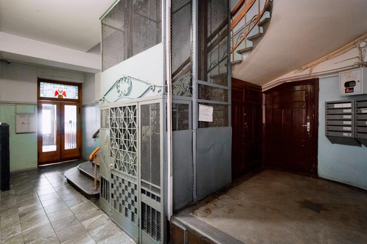 ريغا Brivibas House Design Apartments In City Center المظهر الخارجي الصورة