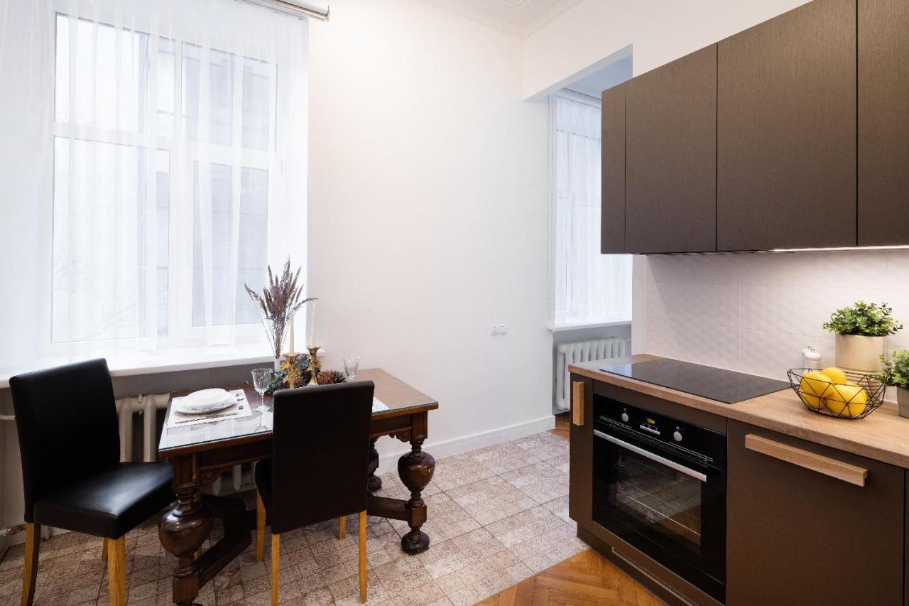 ريغا Brivibas House Design Apartments In City Center المظهر الخارجي الصورة